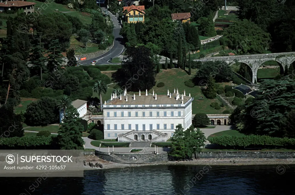 Italy, Lombardy, Lake Como, Bellagio, Villa Melzi aerial view