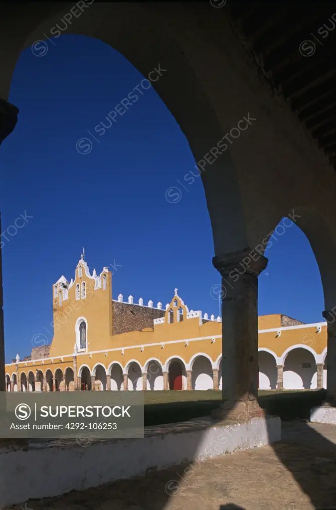 Mexico,Yucatan,Izamal,Convent of San Antonio de Padua