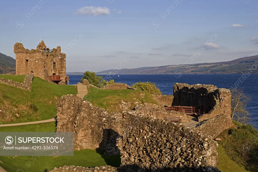 UK, Scotland, Highland, Loch Ness Lake, Urquhart Castle