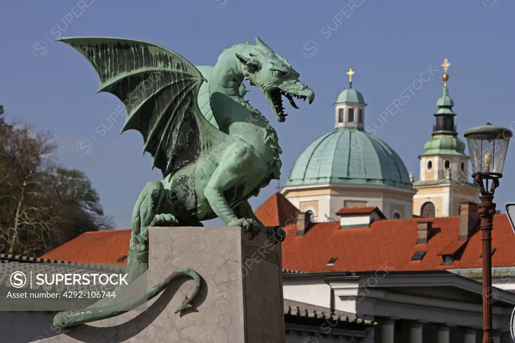 Slovenia, Ljubljana, Old Town, Dragon Bridge, Cathedral of Saint Nicholas.