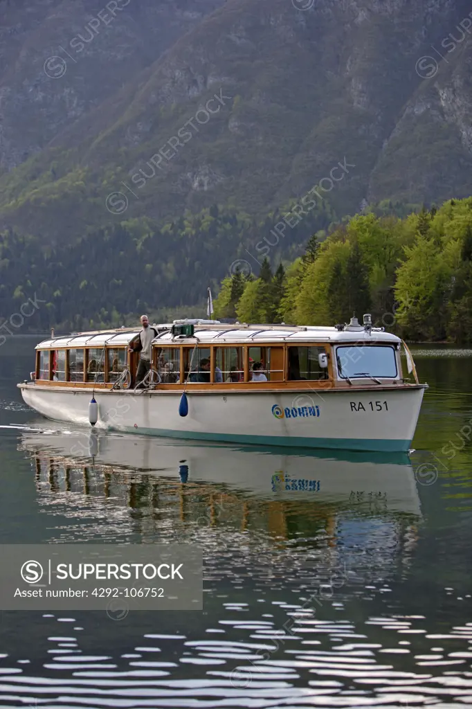 Slovenia, Lake Bohinj, Triglav National Park, Boat.