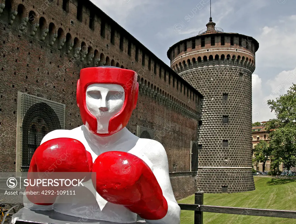 Italy, Lombardy, Milan, the Castello Sforzesco, boxer sculptures
