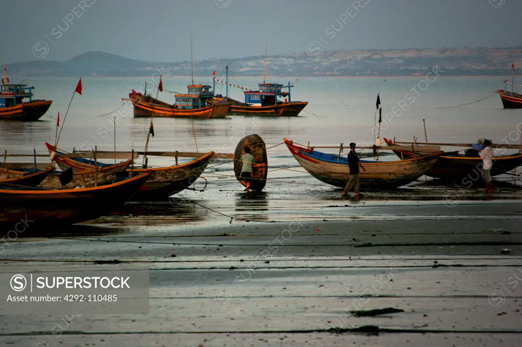 Vietnam, Mui Ne, fishing boat