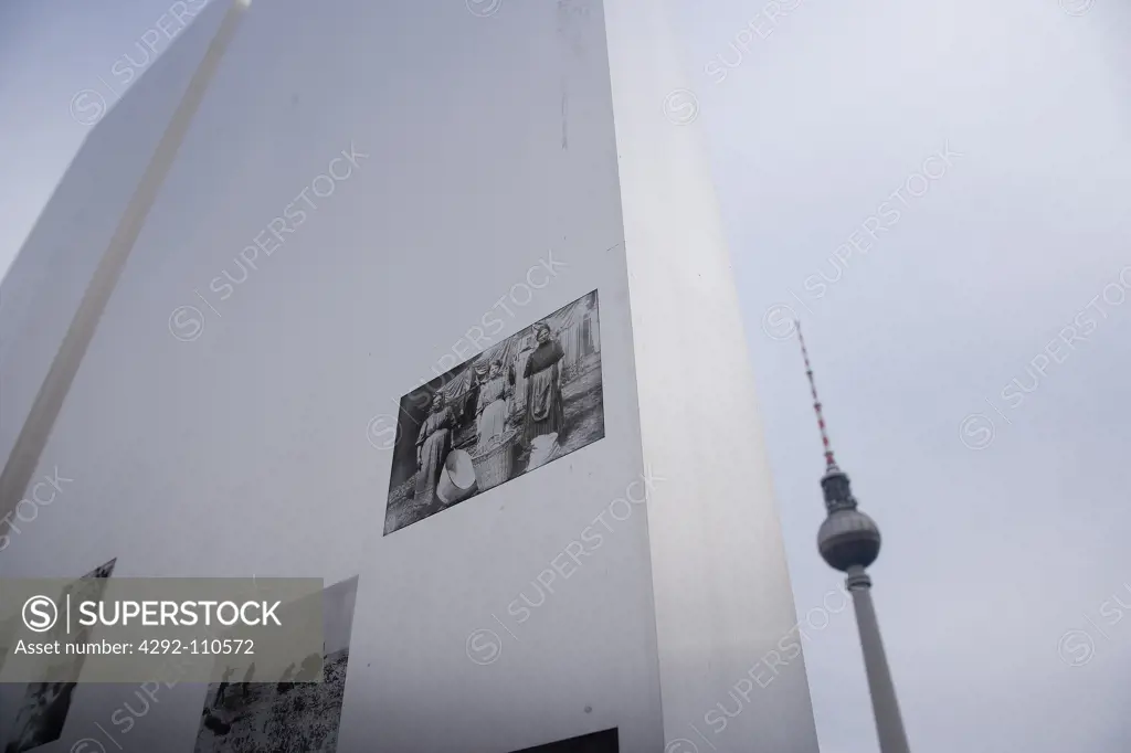 Germany, Berlin, Marx and Engels Forum and Fernsehturm (television tower) in Alexanderplatz.