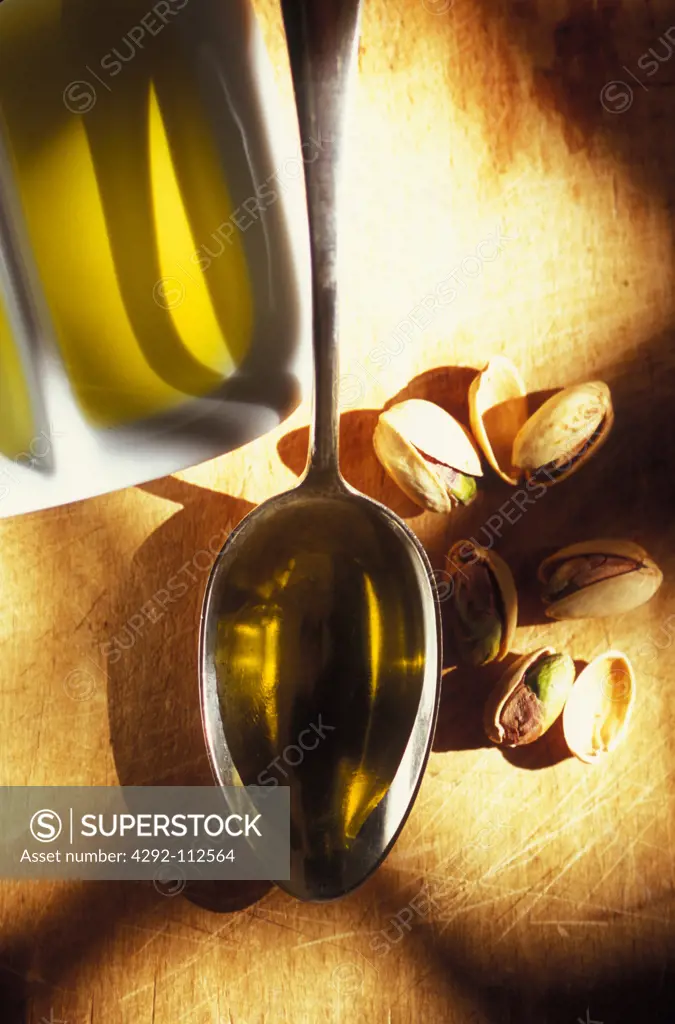 Pistachio oil-Spoon