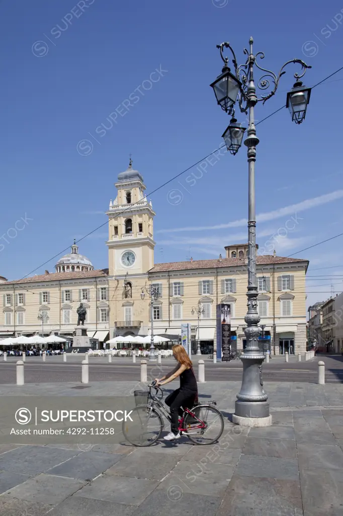 Italy, Emilia Romagna, Parma, Garibaldi square, Palazzo del Governatore
