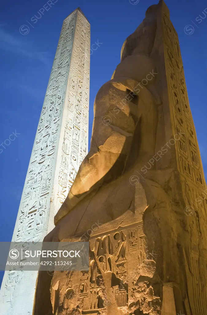 Egypt. Luxor, Luxor Temple at night