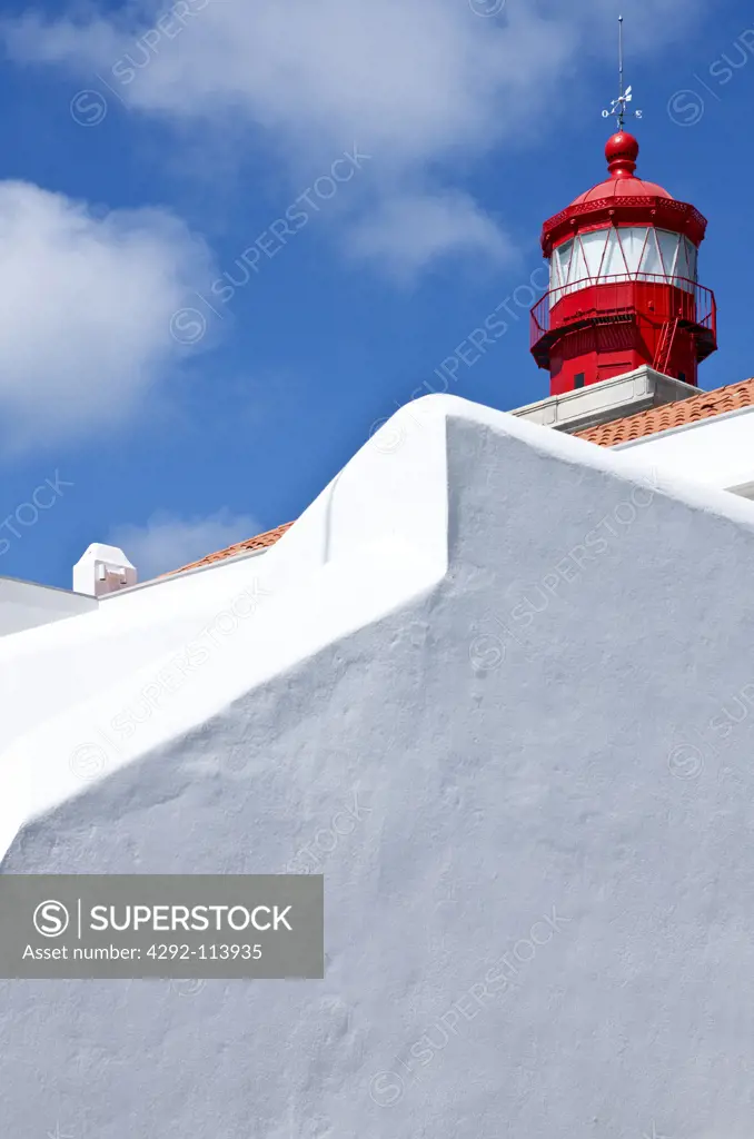 Portugal, Sintra, Cape Roca: lighthouse beacon