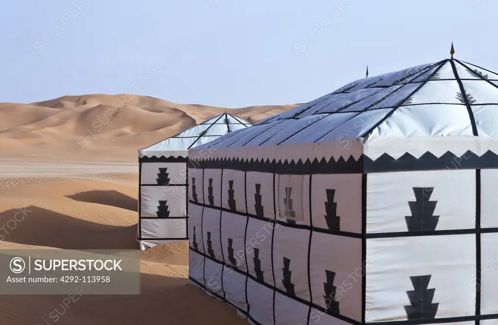 Africa, Lybia, Sahara desert, Ubari dunes, tented camp
