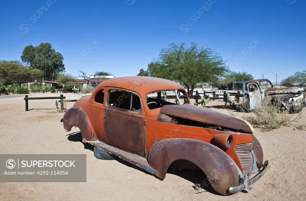 Africa, Namibia, Solitaite, Destroyed cars in the desert of