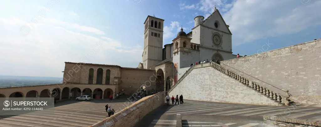 Italy, Umbria, Assisi, The San Francesco d'Assisi Basilica.