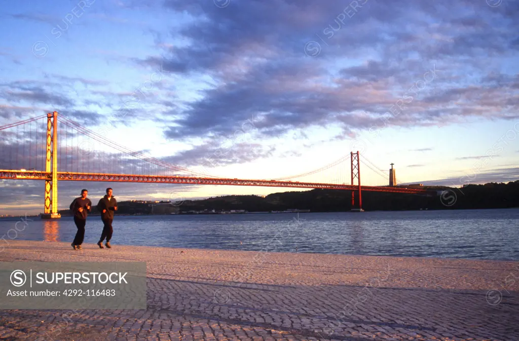 Portugal, Lisbon, 25 April bridge