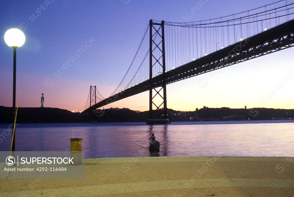 Portugal, Lisbon, 25 April bridge