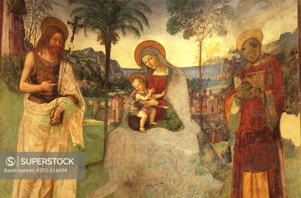Italy, Umbria, Spoleto, Duomo, interior, ornated by frescos of Pinturicchio