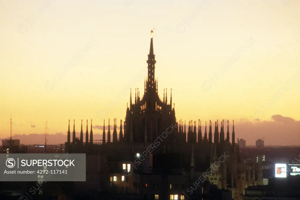 Italy, Lombardy, Milan the Duomo at sunset.