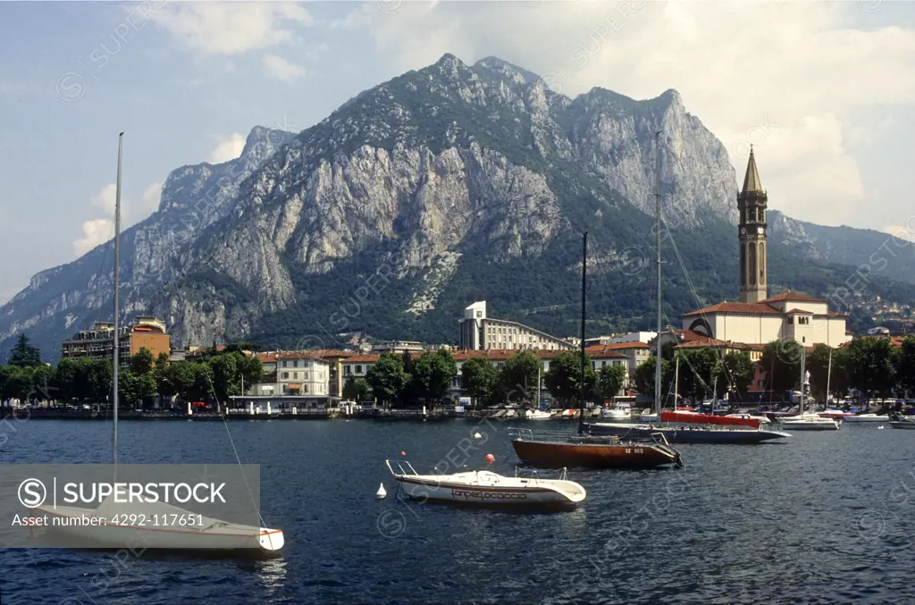 Italy, Lombardy, Lecco the lake and the town