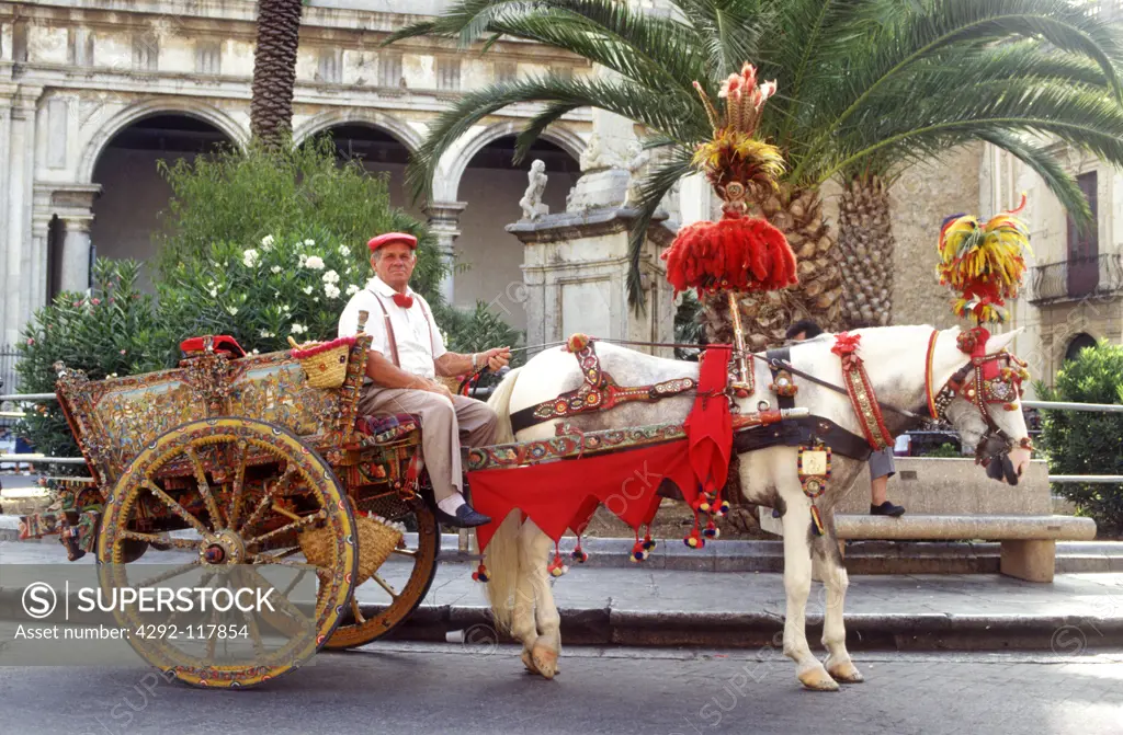 Italy, Sicily, Monreale, traditional sicilian cart