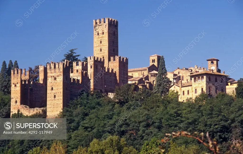 Italy,Emilia Romagna, Castell'Arquato,the Castle.