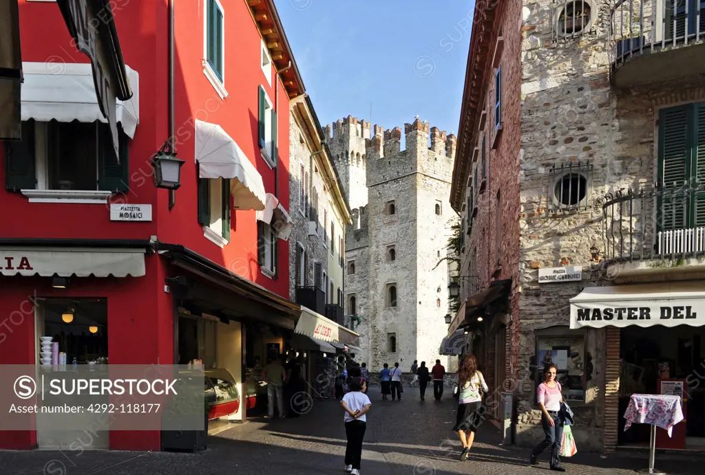 Italy, Lombardy, Garda lake, Sirmione the town centre and the Rocca Scaligera castle