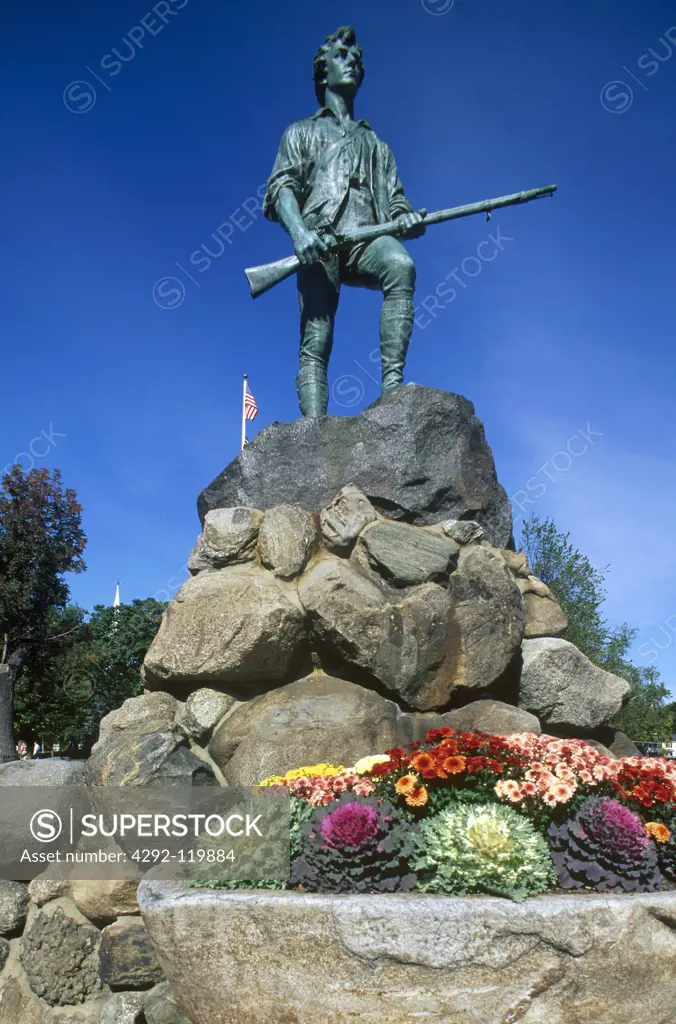 USA, Massachusetts, Concord. The Minuteman (by Daniel Chester French), war memorial of american revolutionary war