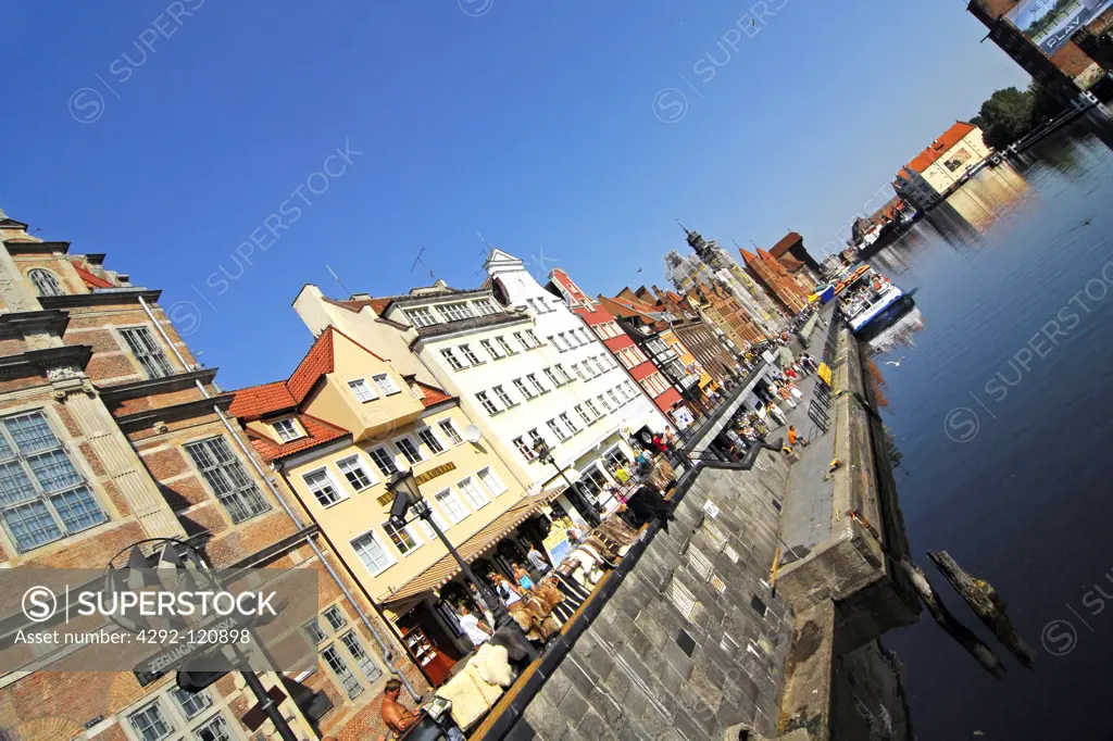 Poland, view of Gdansk, medieval town, historic site on the Motlawa river