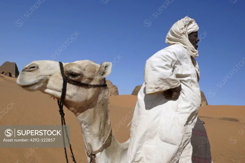 Africa, Sudan, Nubia, Meroe, local man at the ruins