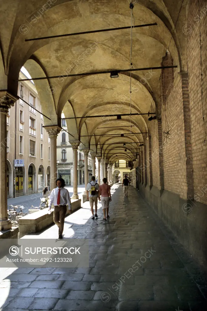 Italy, Veneto, Padua, downtown arcade