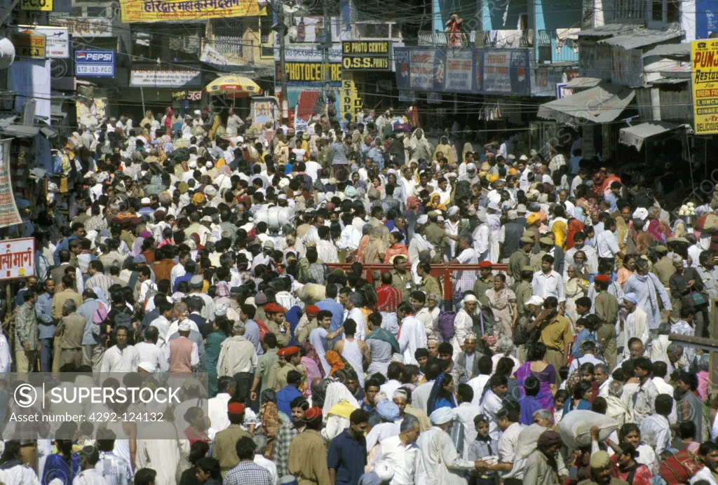 India, Benares, Varanasi, crowded street