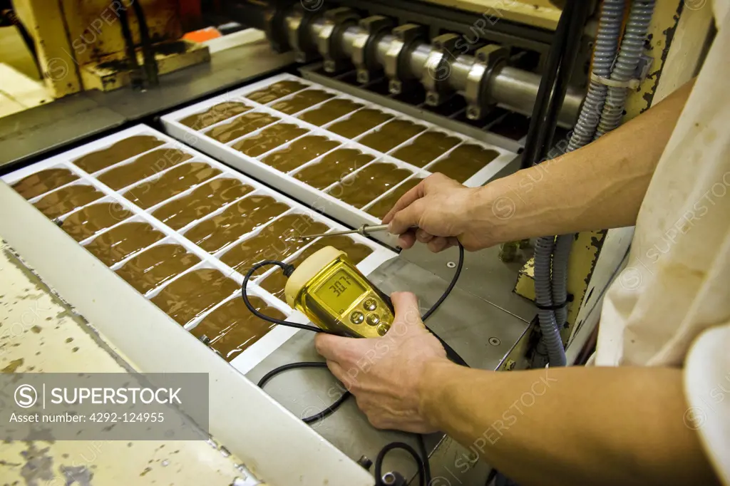 Switzerland, Giubiasco, Stella chocolate factory, making chocolate candy