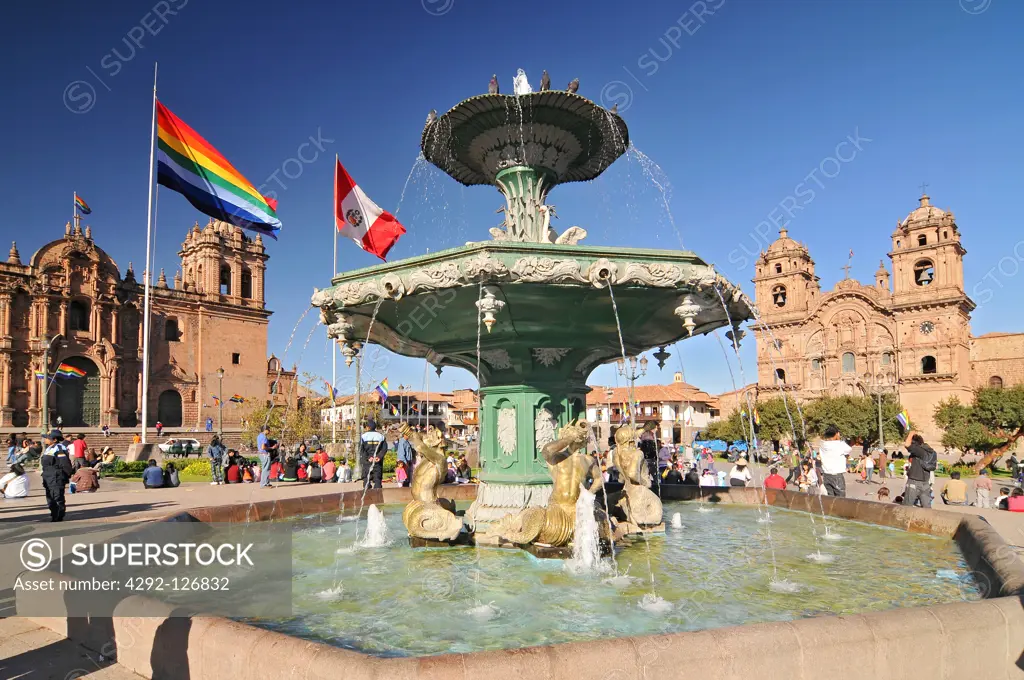 Peru, Cuzco, Plaza de Armas, Fountain