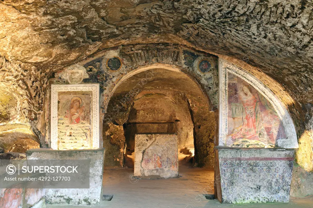 Italy, Campania, Prata Principato Ultra, Maria SS. Annunziata, Paleochristian basilica: catacomb
