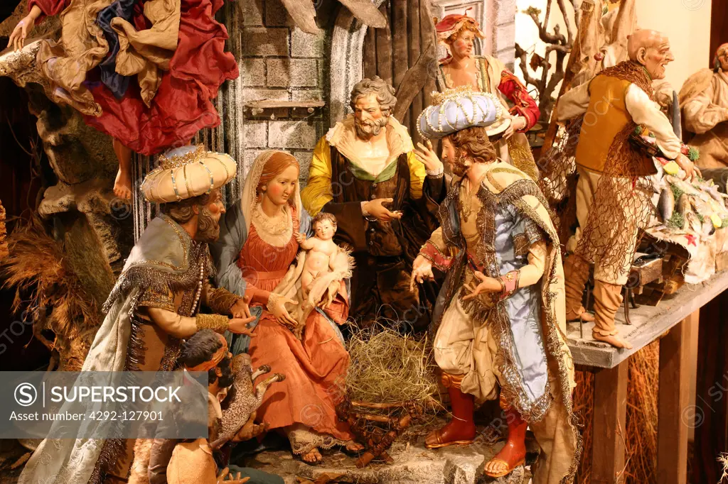 Italy, Campania, Naples, figurines of typical Naples crib