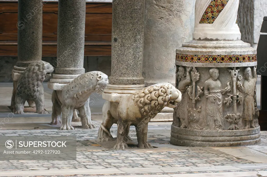 Italy, Campania, Sessa Aurunca, Cathedral detail