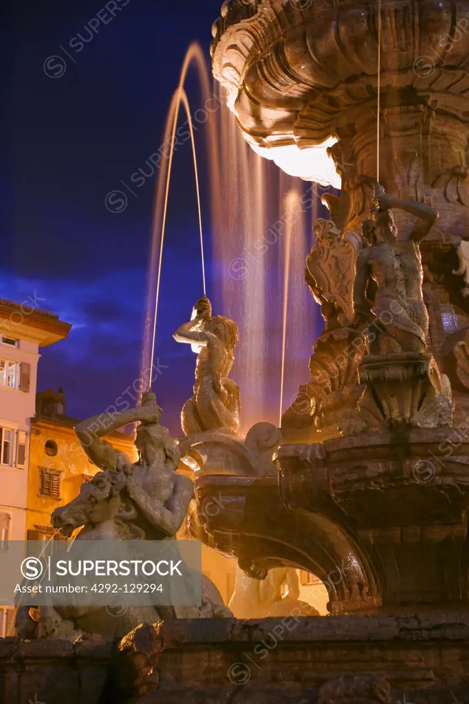 Italy, Trentino Alto Adige, Trento, Neptune Fountain in Duomo square at Night