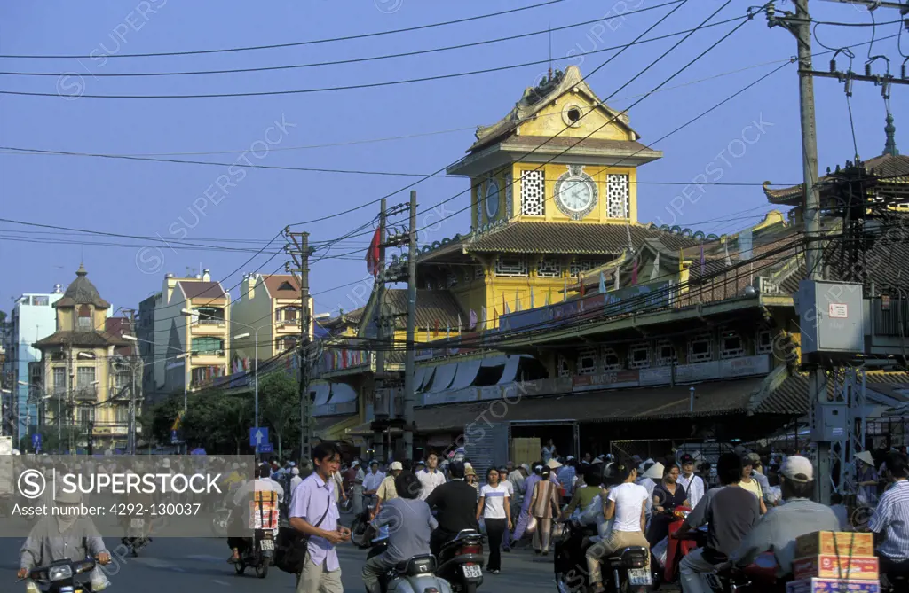 The covered market in the part of town of Cholon in Saigon in sueden from Vietnam in southeast Asia.