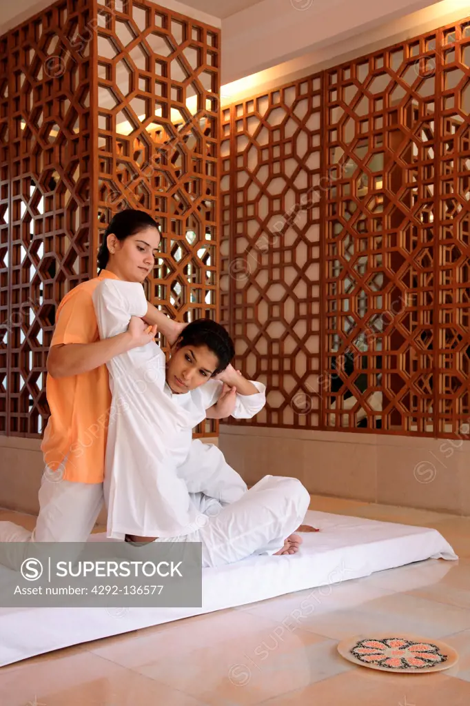 India, Rajastan, Amanbagh spa, lazy man yoga treatment