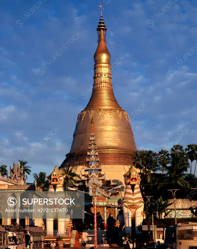 Mynmar, Bago, Shwemawdaw Pagoda