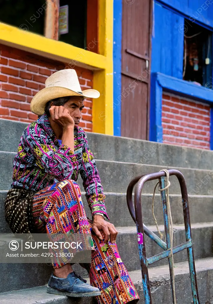 Guatemala, Chichicastenango, man in traditional clothes