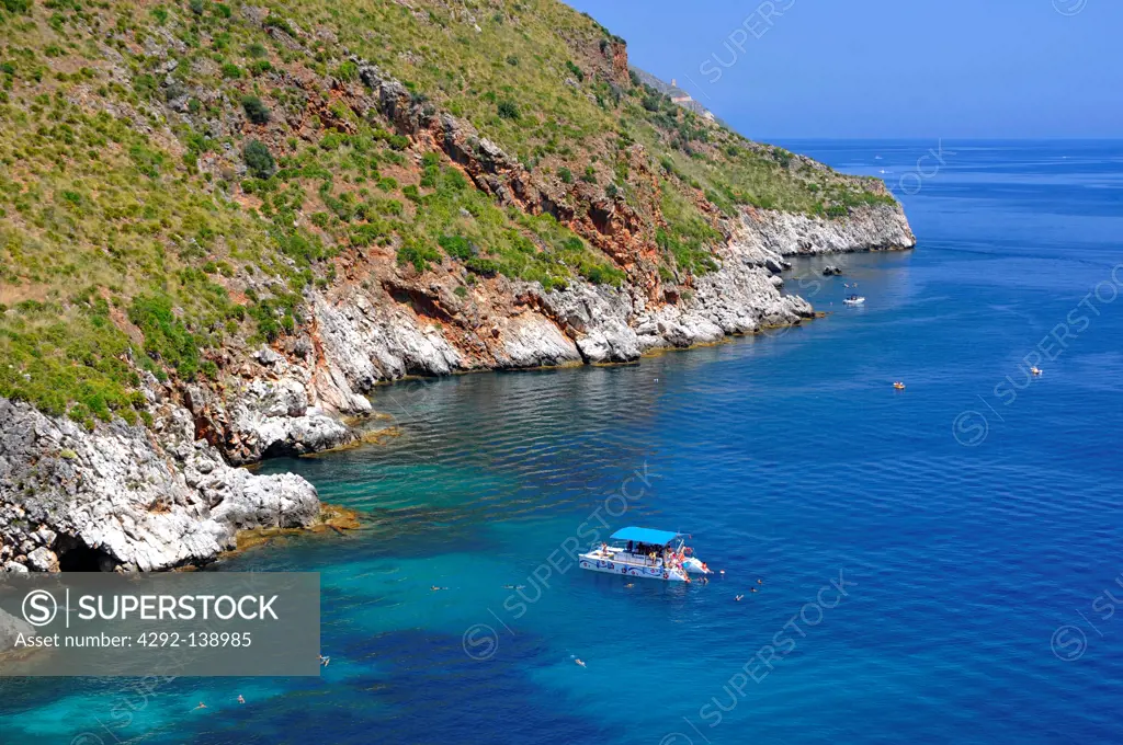 Italy, Sicily, natural reserve of the Zingaro, the beach of cala Craperia