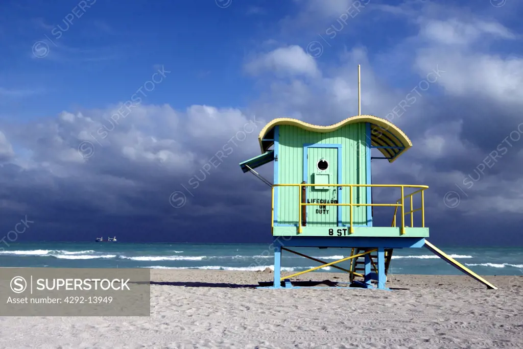 USA, Florida, Miami Beach, Lifeguard post on beach in South Beach