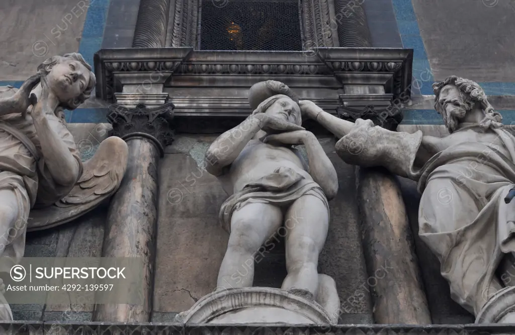 Firenze, Italy, statues on Santa Maria del Fiore Cathedrals walls