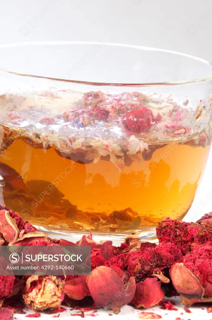 Dry Pomegranate Flowers whit Infusion Tea