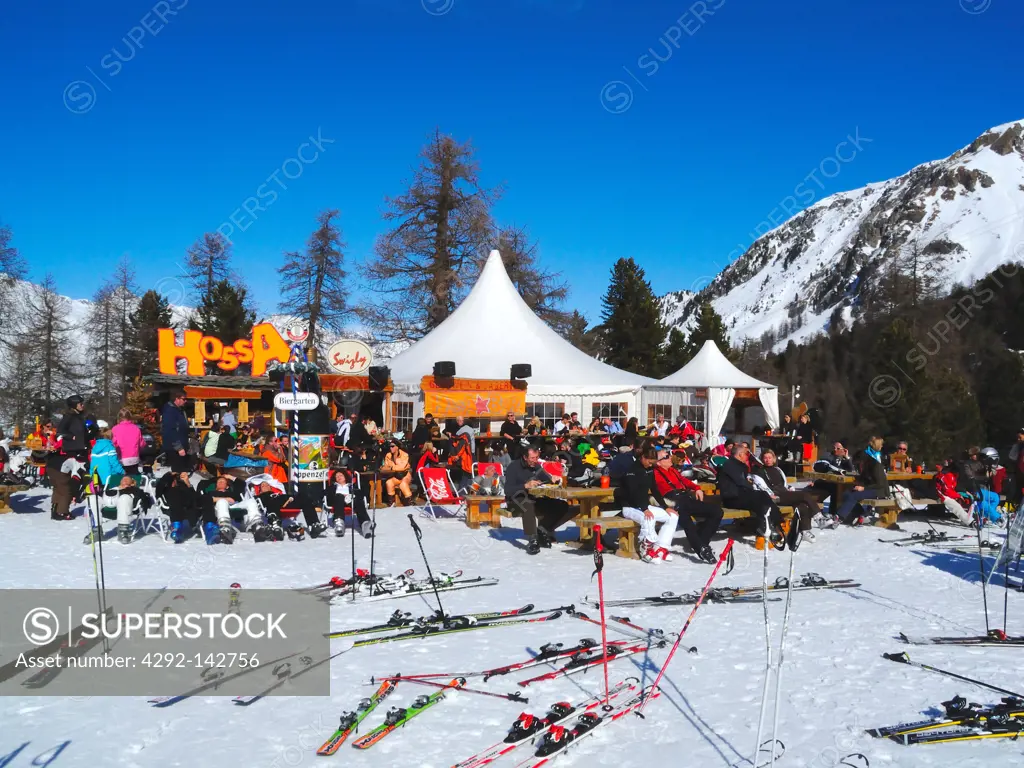 Switzerland, Graubunden, Engadin, Silvaplana, Corvatsch, the ski slopes and restaurant
