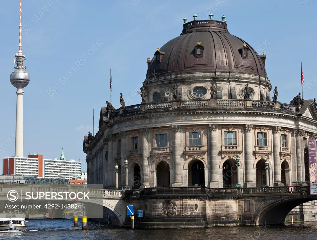 Germany, Berlin, Bode Museum, river Spree