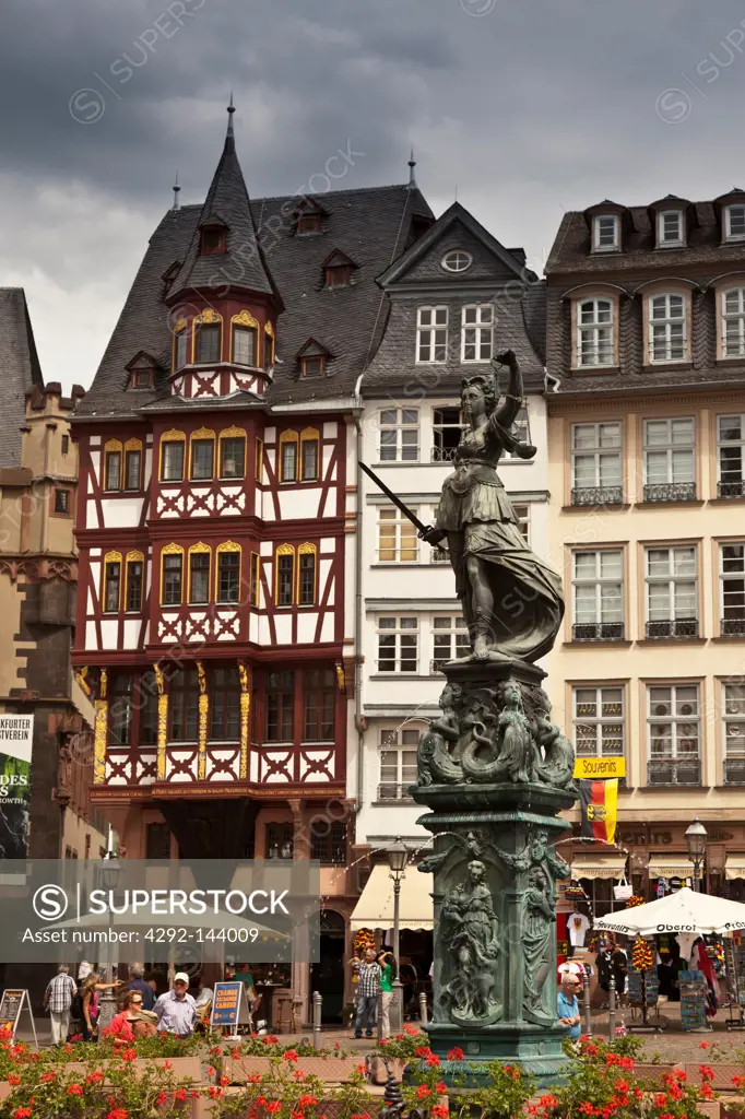 Germany, Hessen, Frankfurt, old town, fountain