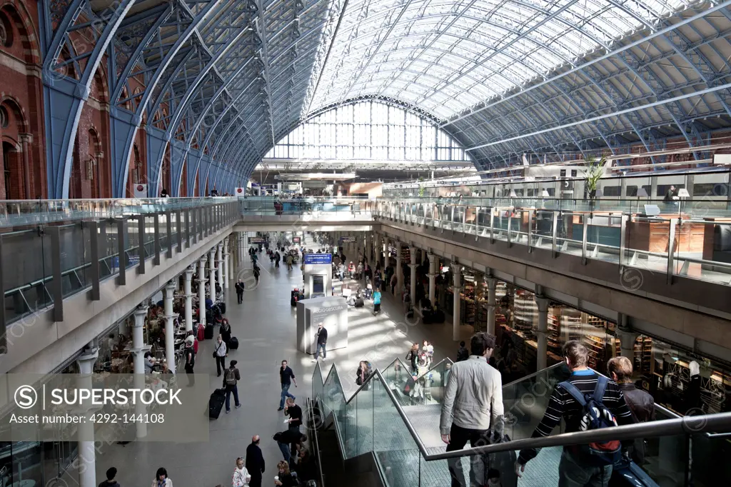 England, London, King's Cross, Saint Pancras Station