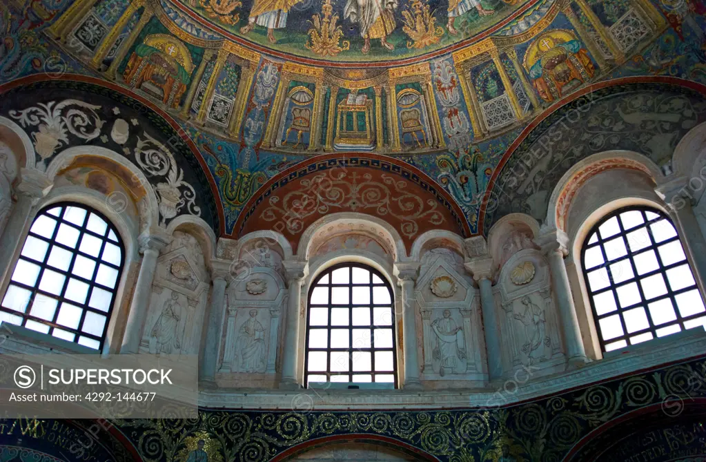 Italy, Ravenna, the mosaics of the  Battistero Degli Ortodossi (or Neoniano)
