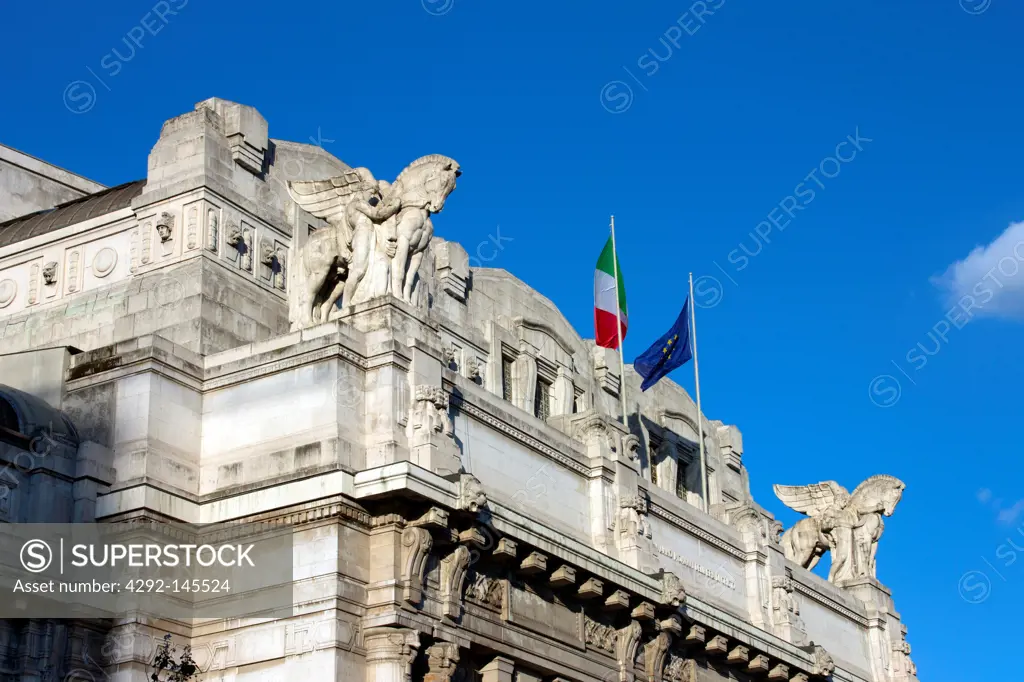 Italy, Lombardy, Milan, the Central Railway Station