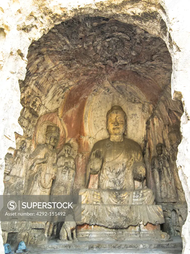 Asia, China, Luoyang, statue of Amitabha, main wall of Biyannandong Cave