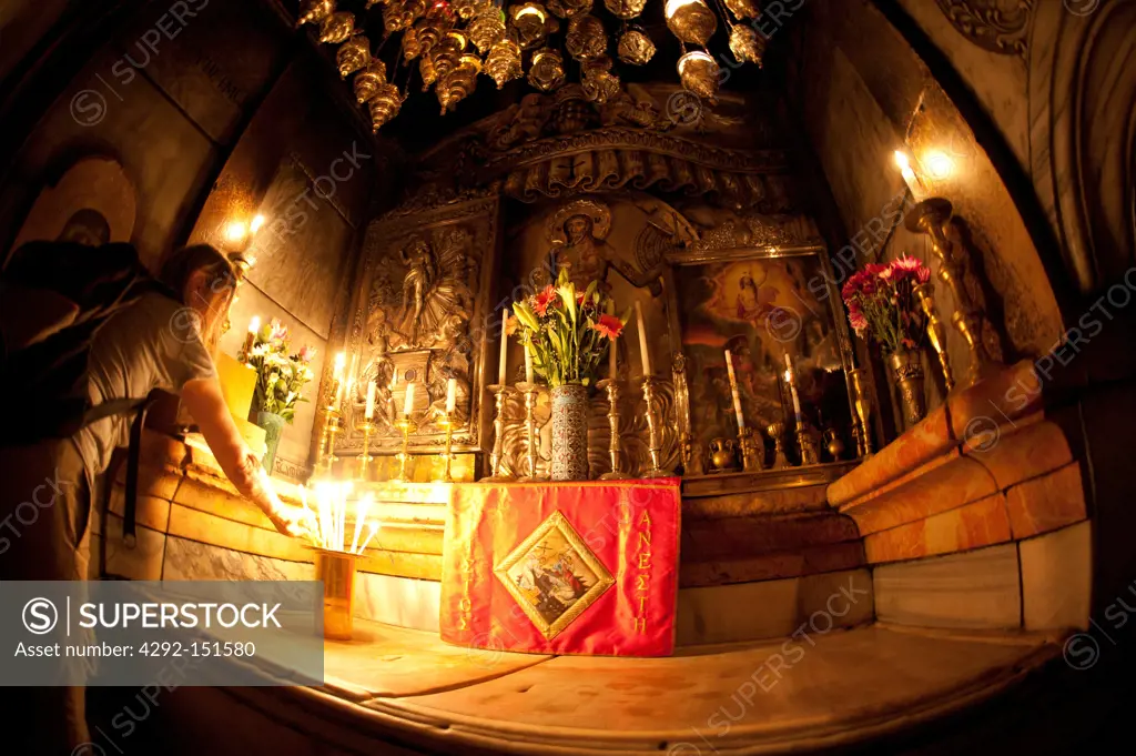 Israel, Jerusalem, Church of the Holy Sepulchre, Praying at the Stone of the Anointing